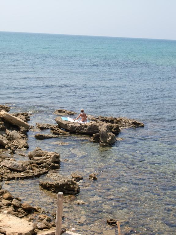 Il Varo A Mare Punta Braccetto Eksteriør billede
