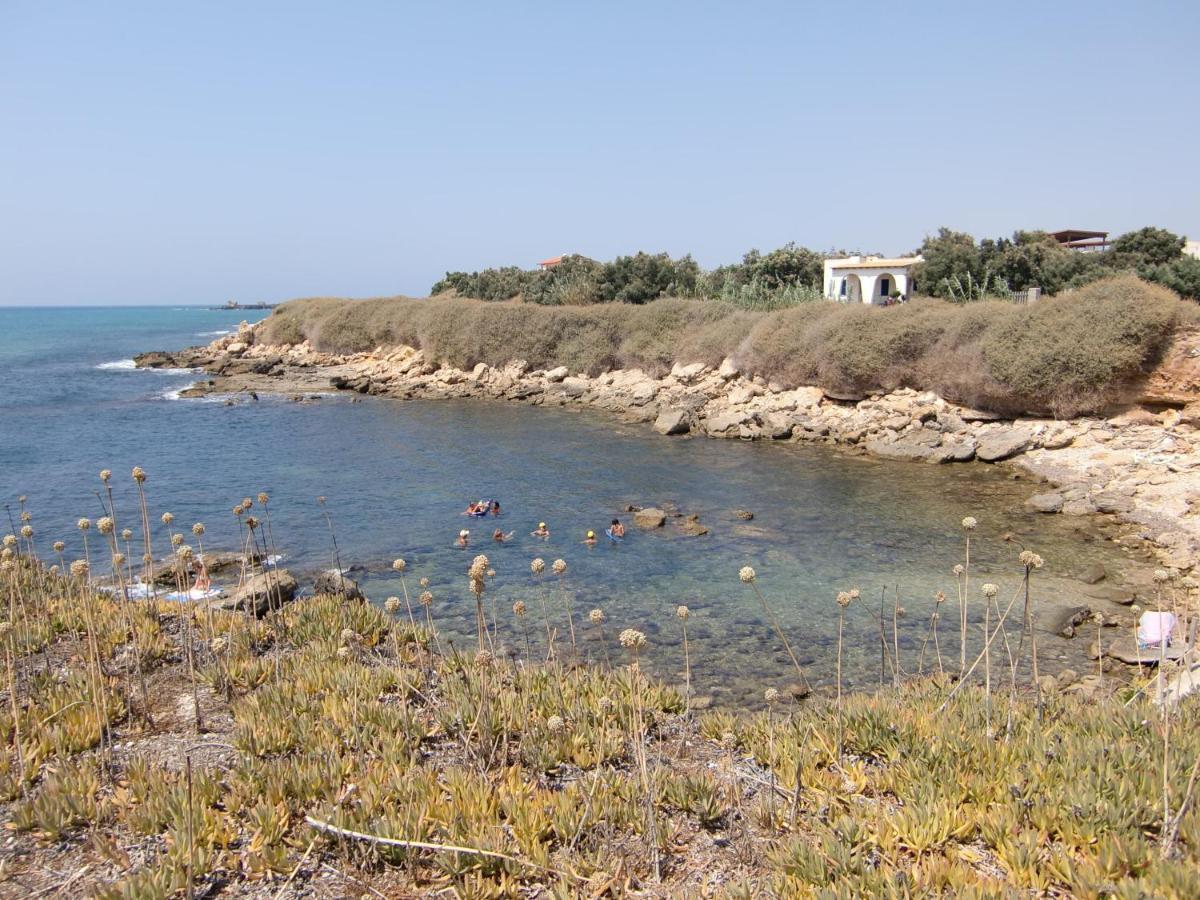 Il Varo A Mare Punta Braccetto Eksteriør billede